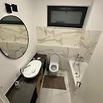 Bucharest Apartment * 부쿠레슈티