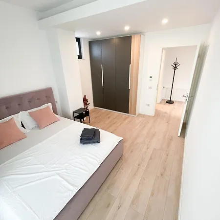 Bucharest Apartment Апартаменты *