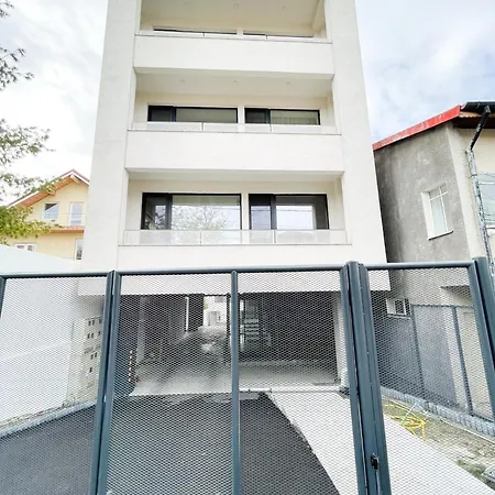 Bucharest Apartment *