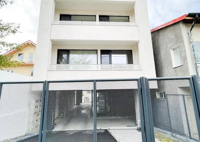 Bucharest Apartment *