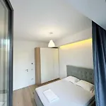 Bucharest Apartment شقة بوخارست